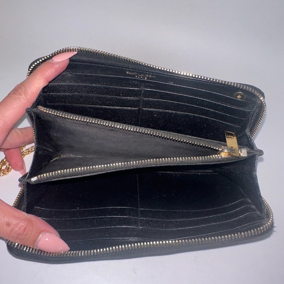 💯 YSL Saint Laurent Black Leather Zippered Wallet on Chain w/ auth cert - Picture 4 of 13